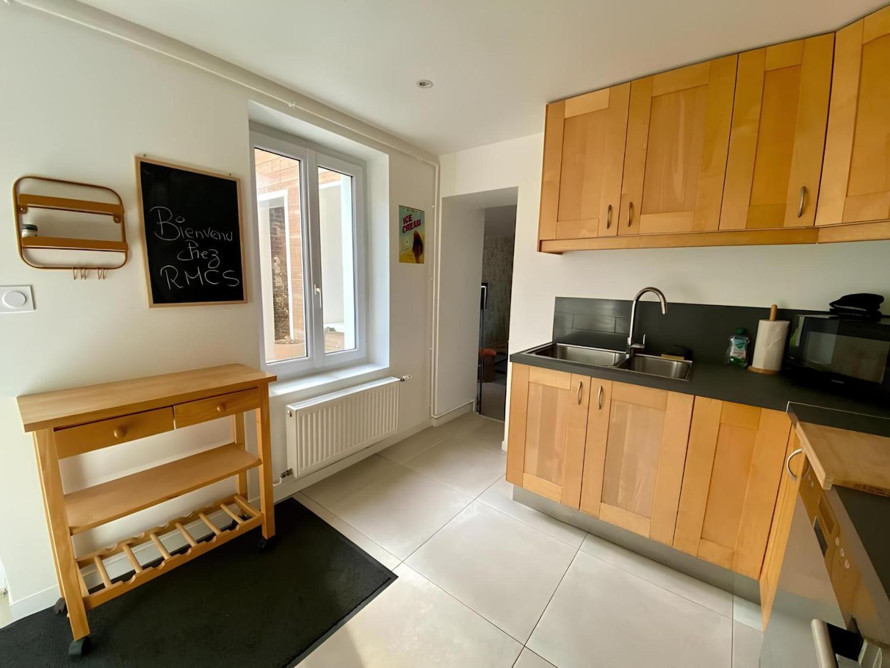 Maison Familiale Avec Exterieur Menage Et Linges Inclus Rouen Zewnętrze zdjęcie